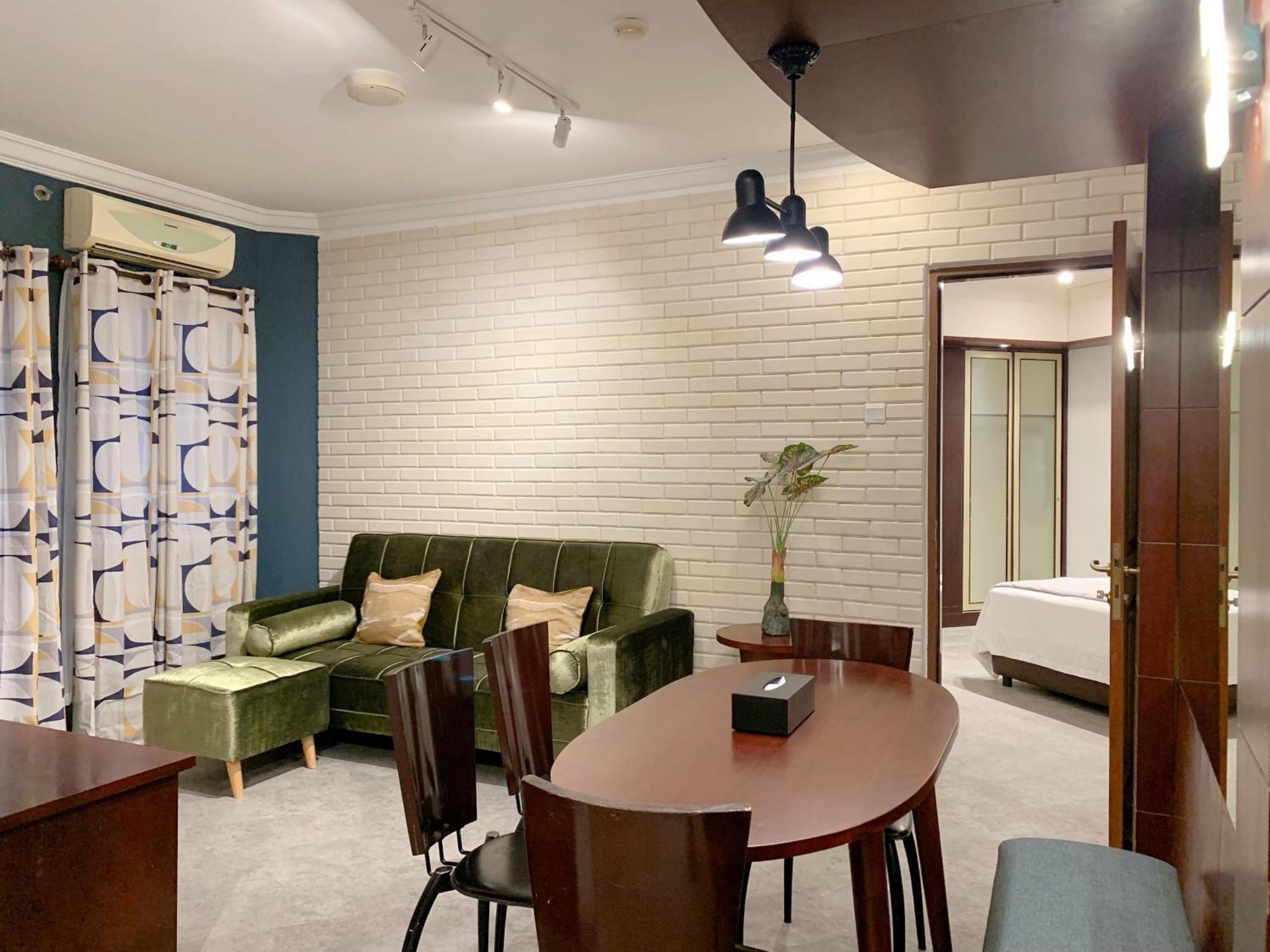 Youre At - The Majesty Apartment Bandung Exteriör bild